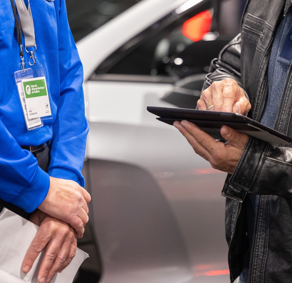 Le Salon du véhicule électrique de Québec (SVEQ) 2024 au Centre de foires d'ExpoCité.